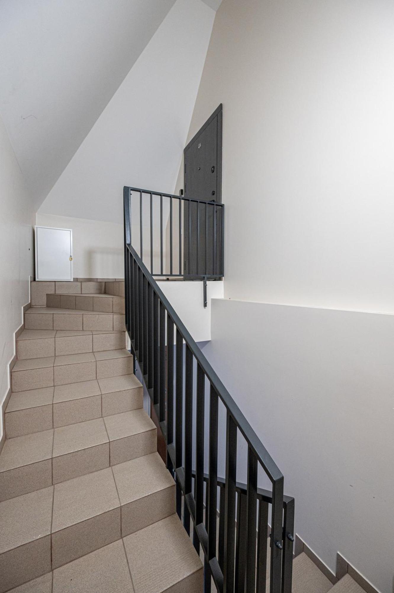 Cozy Central Attic Self Check In VNO Exteriör bild